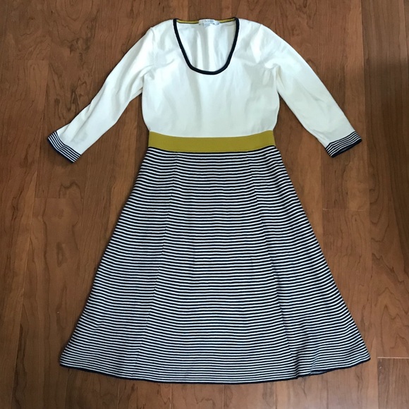 Boden Dresses & Skirts - Boden Juliette Knit Sweater Dress 6R